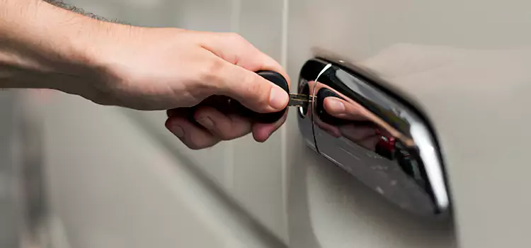 Why Choose Our Auto Locksmith Team in Skokie, IL?