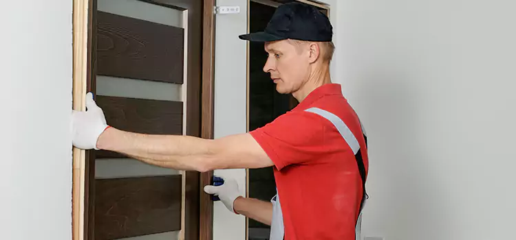 Frame and Panel Restoration Skokie