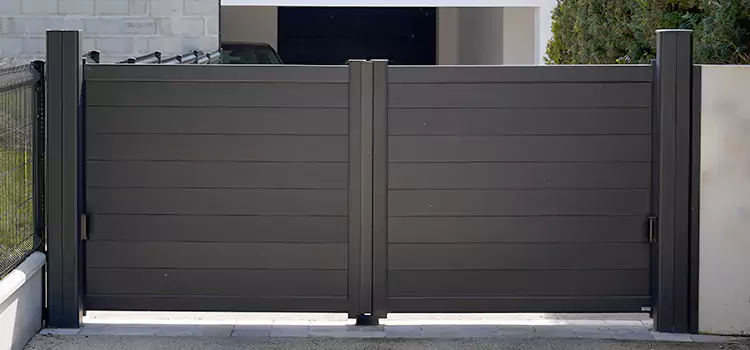 Common Residential Gate Issues We Resolve in Skokie, IL