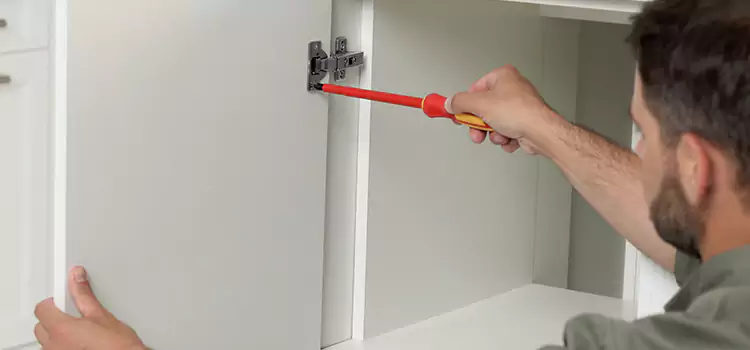 Screen Door Hinge Repair Skokie