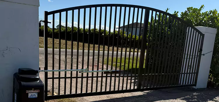 Driveway Fence Repair Skokie