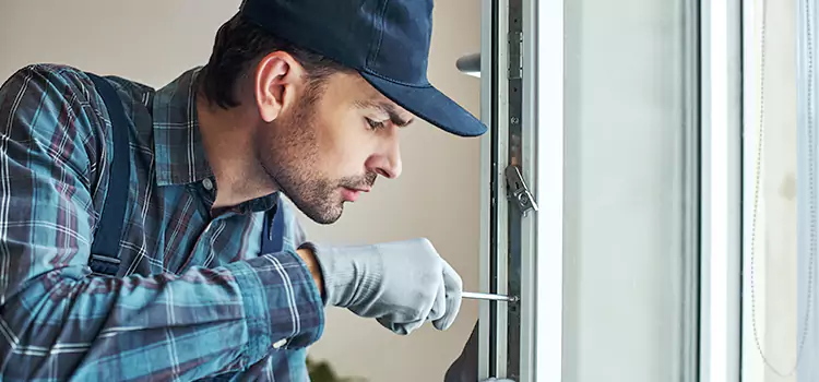 Emergency Response for Latch Issues Skokie